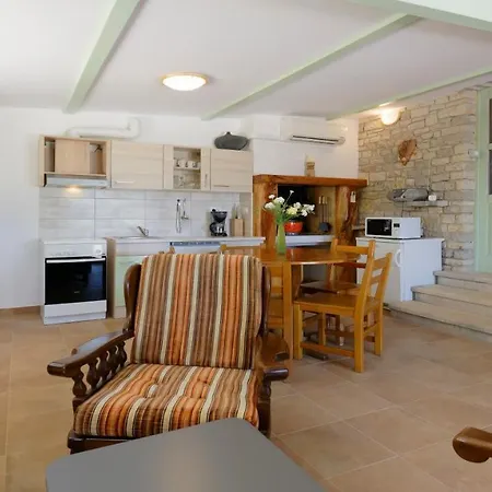 Vakantiehuis Gimino By Rent Istria *